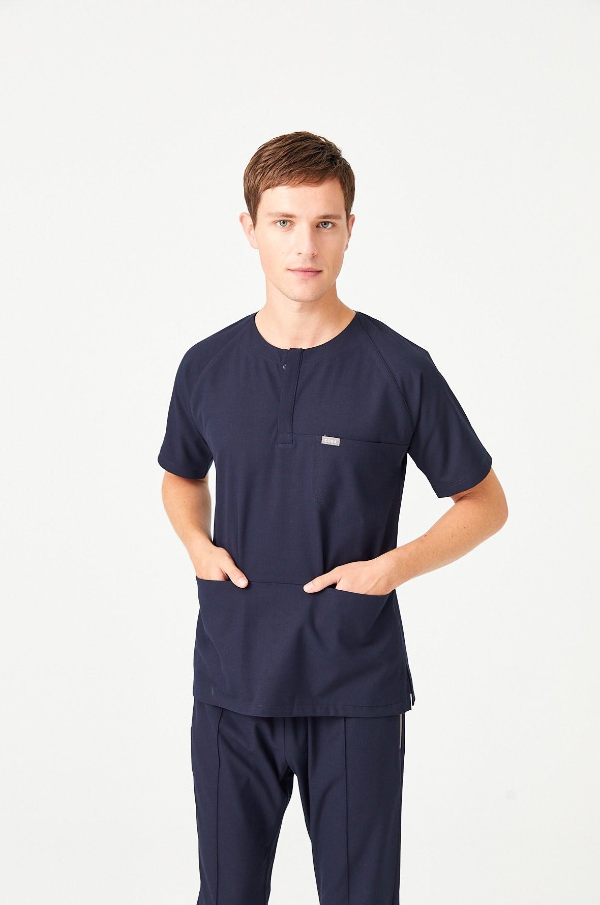 Cosa x Studio Brandia® 01 Men’s Crew Neck Buttoned Scrub Top – Navy Blue