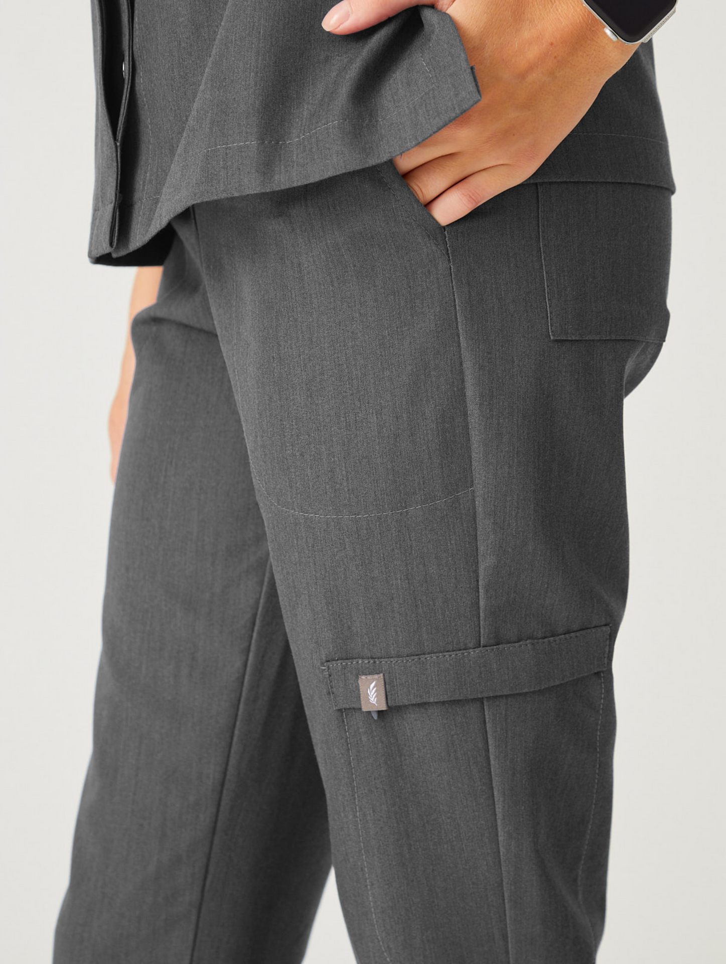 Cosa Mono® Women’s Scrub Pants – Anthracite