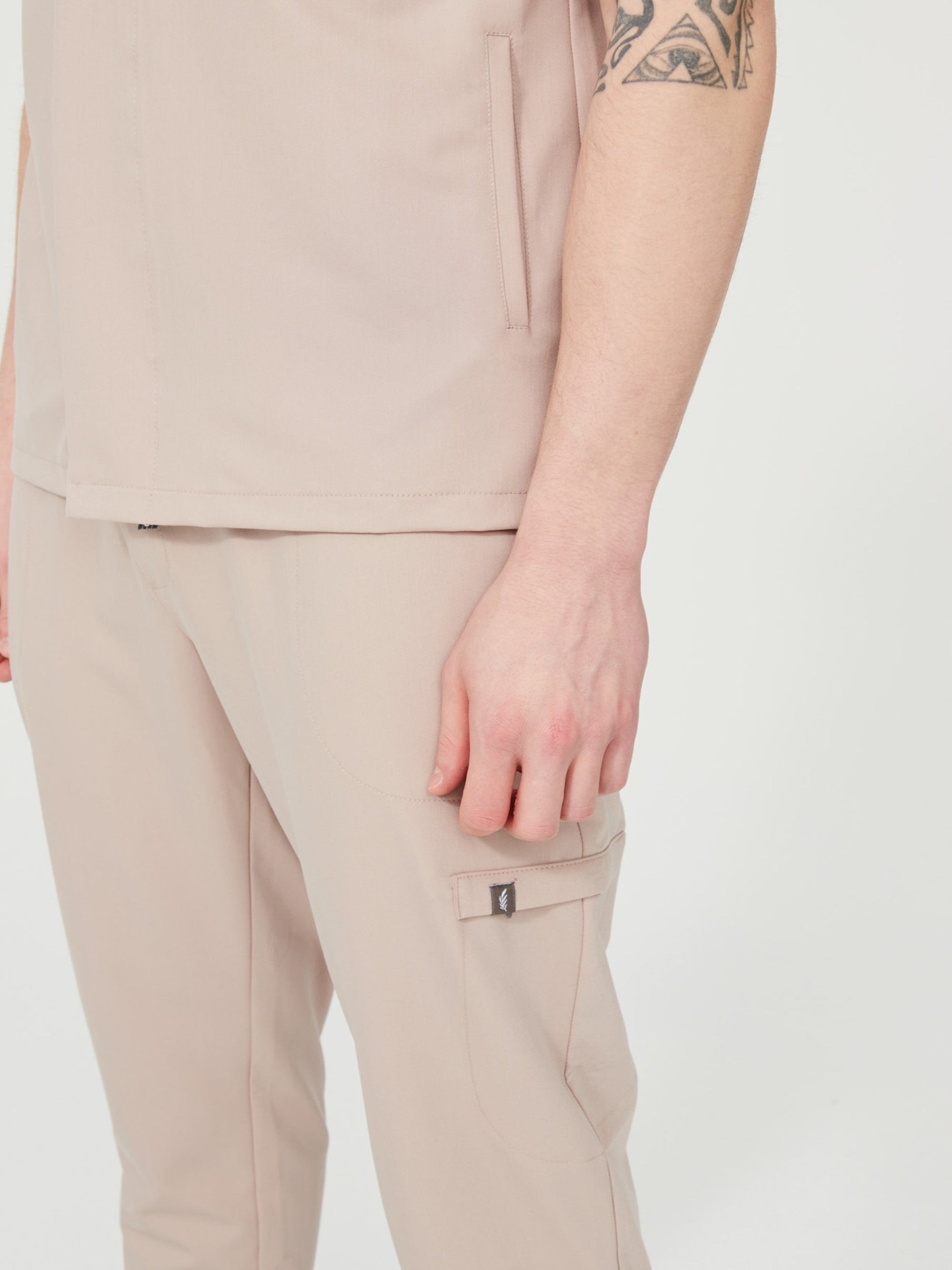 Cosa Tri® Beige Men's Scrub Set
