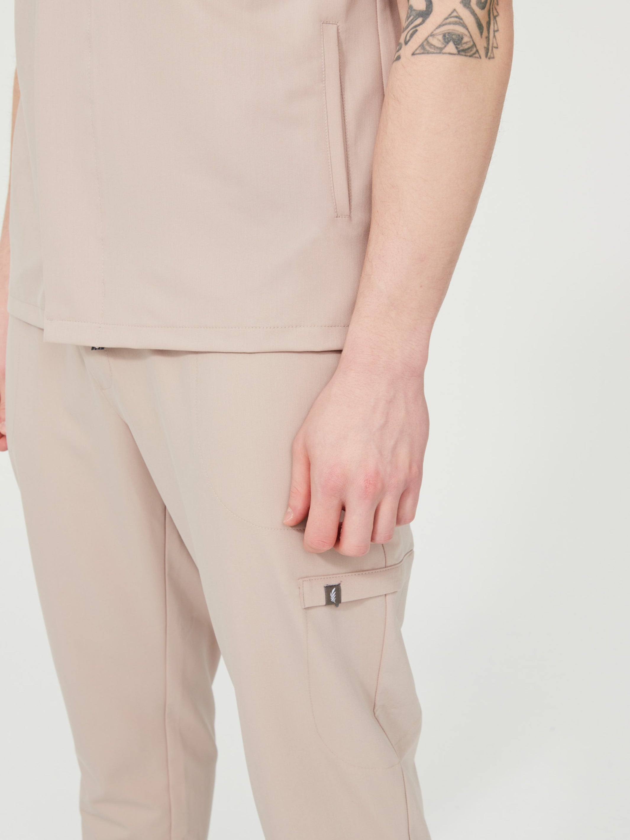 Cosa Tri® Beige Men's Scrub Set