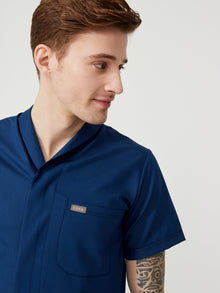 Cosa Tri® Night Blue Men's Scrub Set