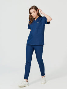 Cosa Tetra ® Midnight Blue Scrub Set
