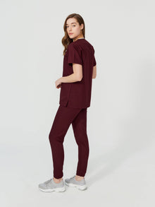 Cosa Tetra ®  Burgundy Scrub Set