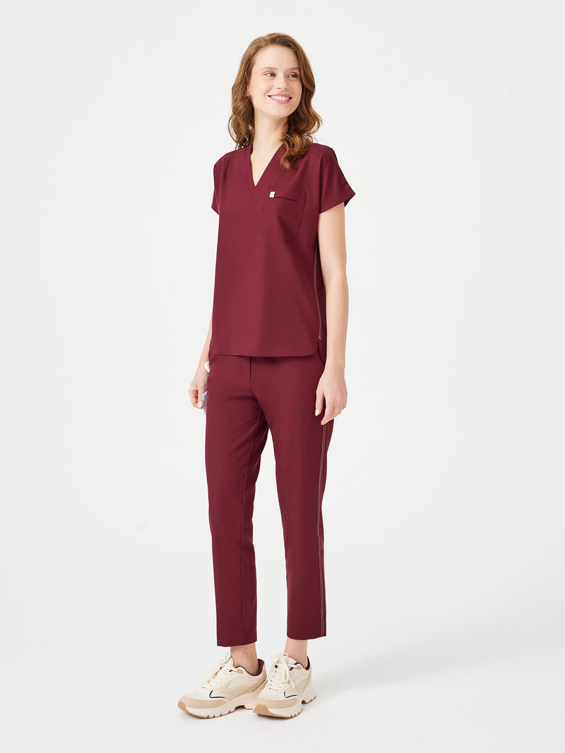 Cosa Fortius® Women’s V-Neck Scrub Top – Burgundy