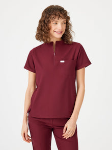 Cosa Citius® Women’s Short Sleeve Top – Burgundy