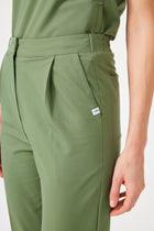Cosa Citius® Women’s Pleated Pants – Sage Green