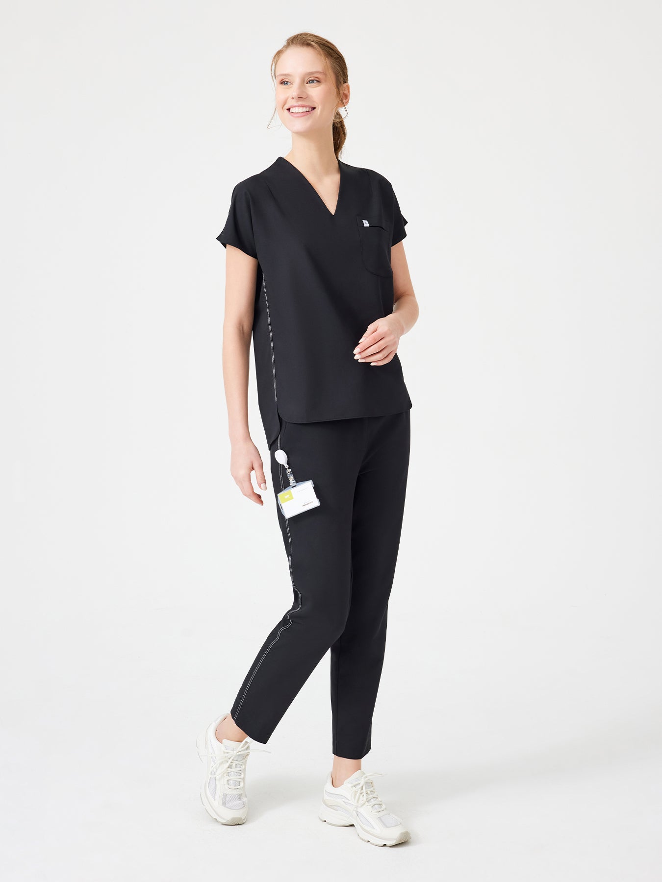Cosa Fortius® Women’s V-Neck Scrub Top –  Black