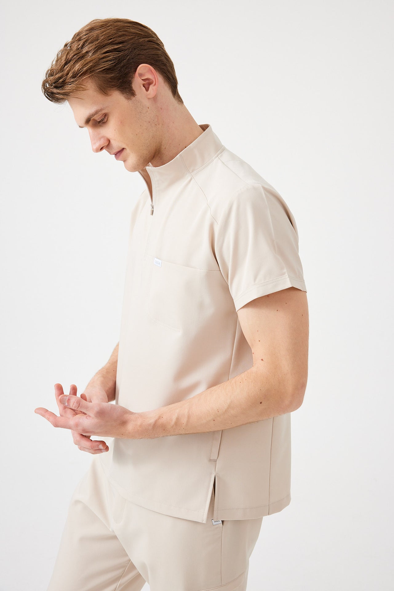 Cosa Altius® Men’s Stand Collar Top – Light Beige