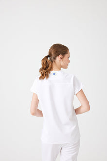 Cosa Fortius® Women’s V-Neck Scrub Top – White