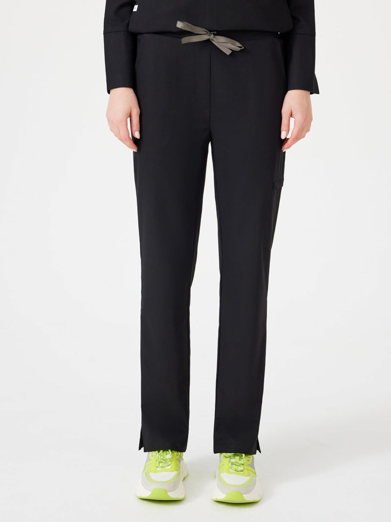 Cosa Citius® Women’s Straight Fit Pants – Black