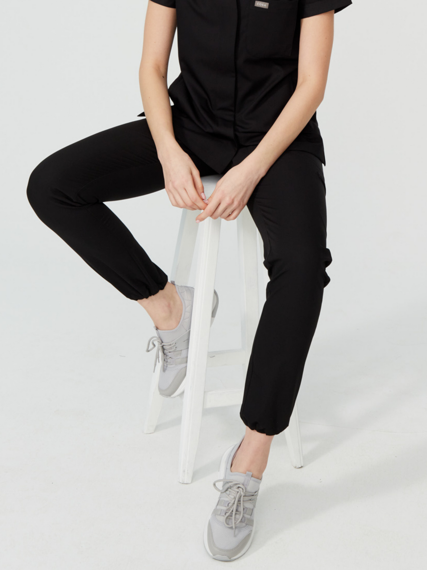 Cosa Mono® Women’s Scrub Pants – Black