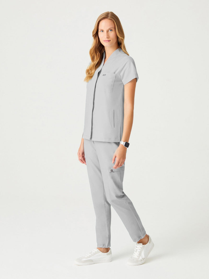 Cosa Mono® Grey Scrub Set